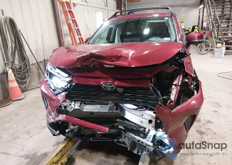 2024 Toyota Rav4 Hybrid Xle z USA, uszkodzony, nr VIN 2T3RWRFV5RW224094